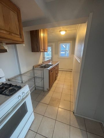 101 Cedar St. 2, Haverhill, MA 01830