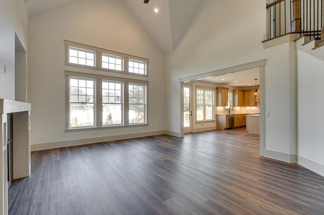 7104 Paxton Circle, Hixson, TN 37343