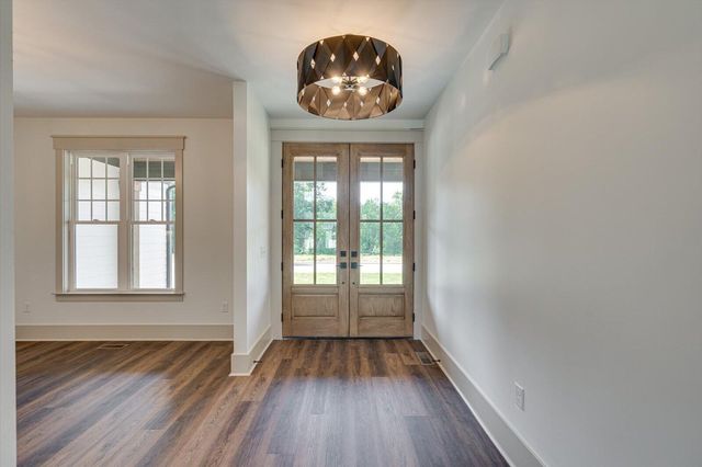 7104 Paxton Circle, Hixson, TN 37343