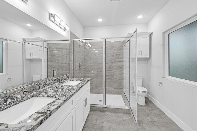 4675 Bellfort Street B, Houston, TX 77051