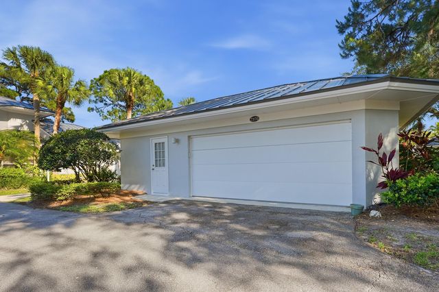 7370 Pine Creek Way, Port St. Lucie, Port St Lucie, FL 34986