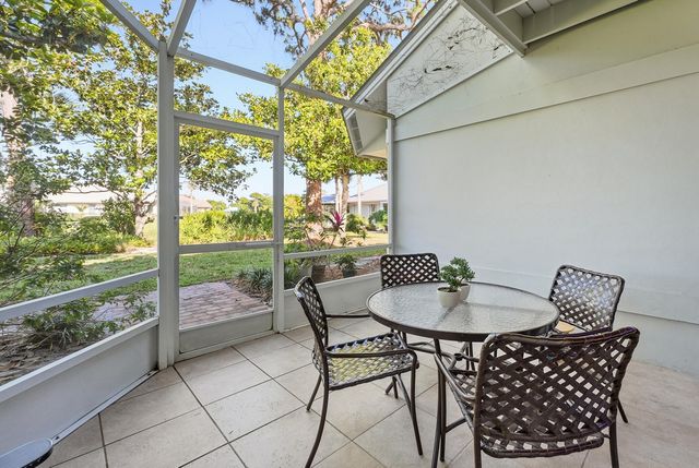 7370 Pine Creek Way, Port St. Lucie, Port St Lucie, FL 34986