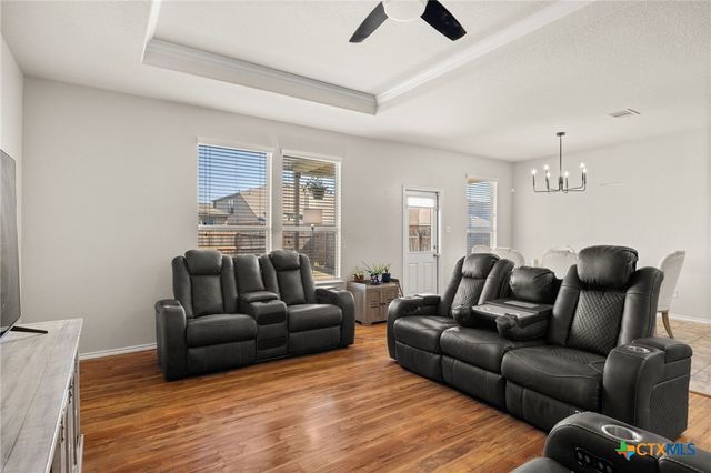 1215 Cozy Creek Drive, Temple, TX 76502