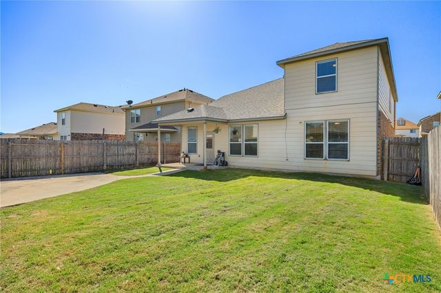 1215 Cozy Creek Drive, Temple, TX 76502