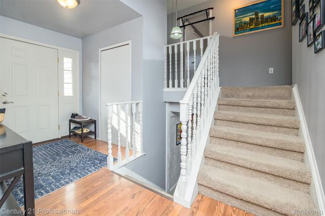 4939 Duchess Drive, Sterling Heights, MI 48310