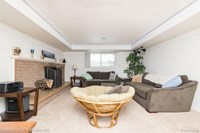 4939 Duchess Drive, Sterling Heights, MI 48310