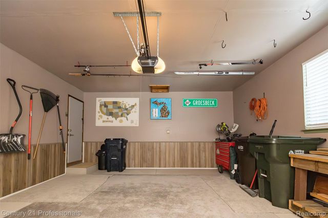 4939 Duchess Drive, Sterling Heights, MI 48310