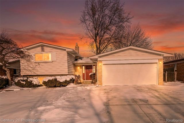 4939 Duchess Drive, Sterling Heights, MI 48310