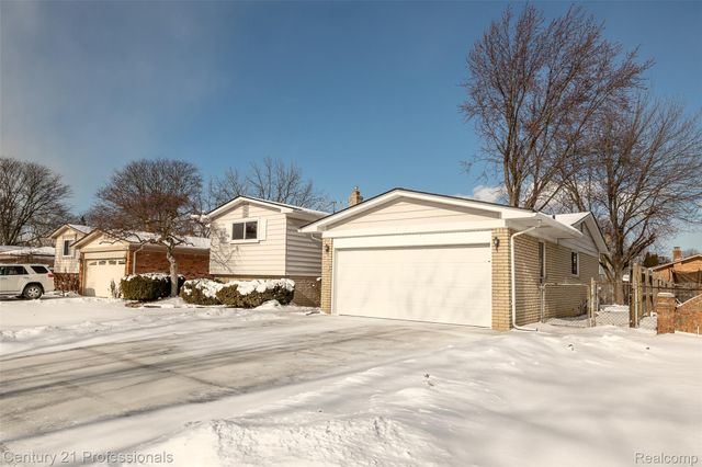 4939 Duchess Drive, Sterling Heights, MI 48310