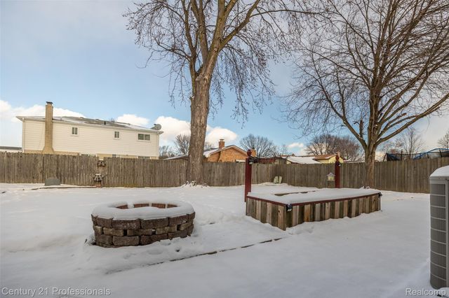 4939 Duchess Drive, Sterling Heights, MI 48310