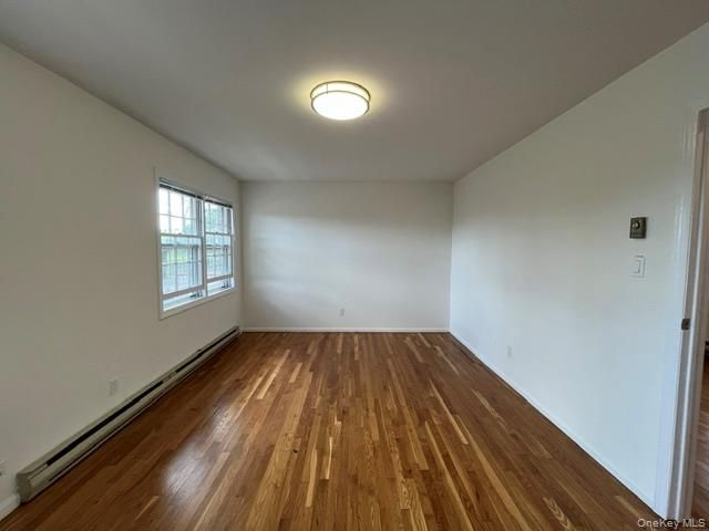 165 Manorhaven Boulevard G, Port Washington, NY 11050