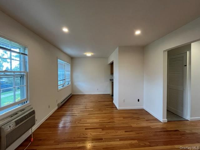 165 Manorhaven Boulevard G, Port Washington, NY 11050