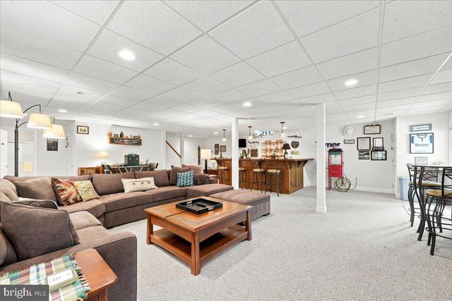 461 PETERS WAY, Phoenixville, PA 19460