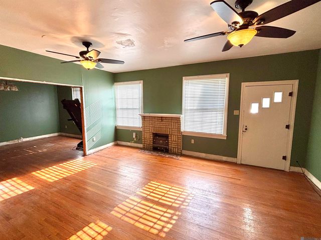 615 S Jefferson Ave, Port Allen, LA 70767