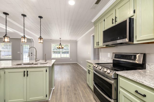5145 Longbranch Drive, Dalzell, SC 29040