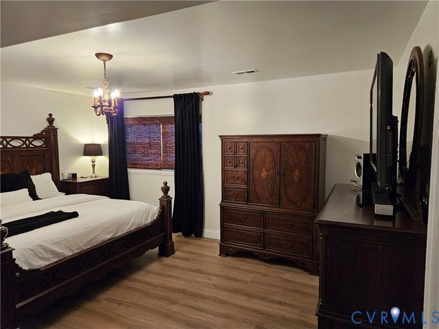 14464 Lipscomb Hill Ln, Milford, VA 22514