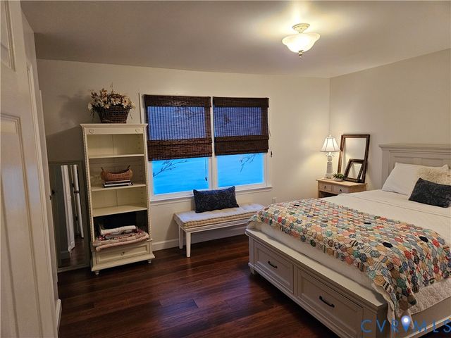 14464 Lipscomb Hill Ln, Milford, VA 22514