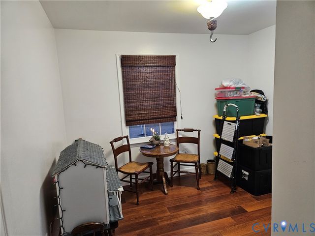 14464 Lipscomb Hill Ln, Milford, VA 22514