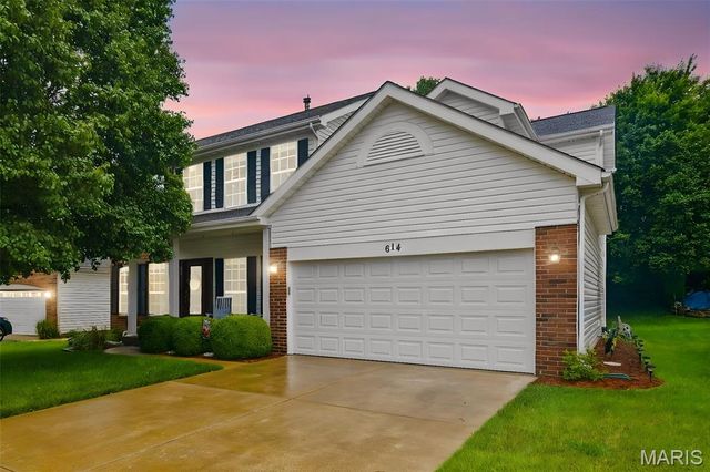 614 Whispering Willows Court, Ballwin, MO 63021