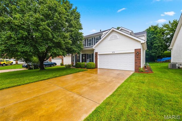 614 Whispering Willows Court, Ballwin, MO 63021