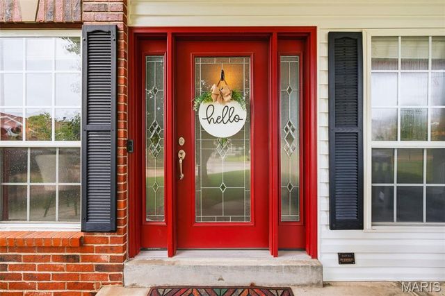 614 Whispering Willows Court, Ballwin, MO 63021