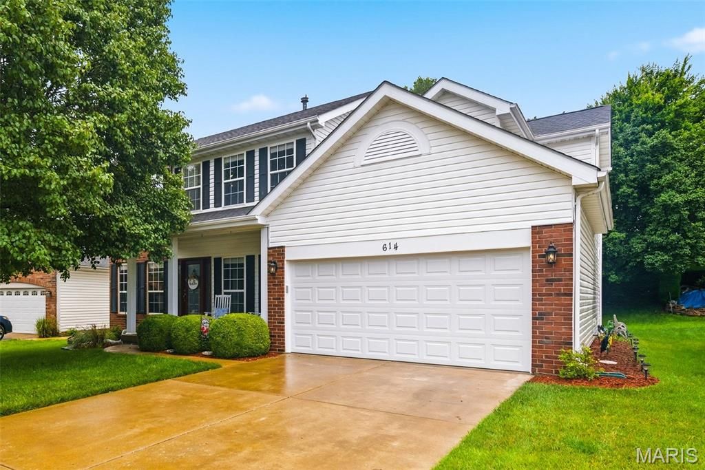 614 Whispering Willows Court, Ballwin, MO 63021