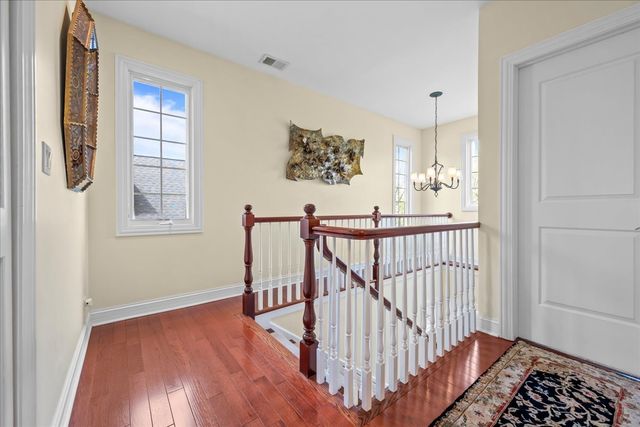 1139 Elmwood Avenue, Deerfield, IL 60015