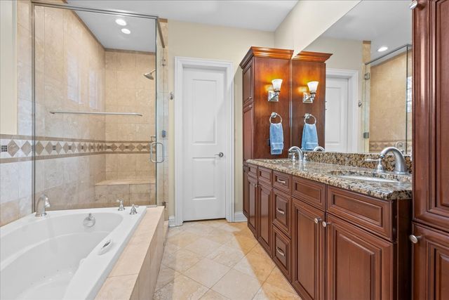 1139 Elmwood Avenue, Deerfield, IL 60015