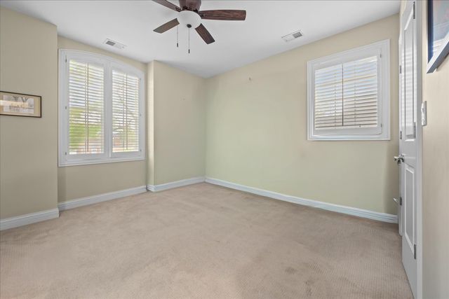 1139 Elmwood Avenue, Deerfield, IL 60015