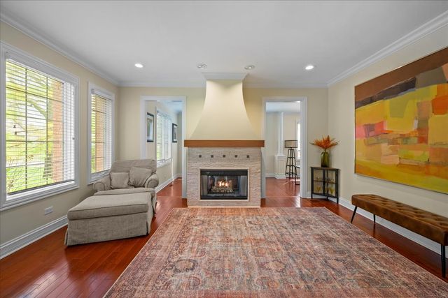 1139 Elmwood Avenue, Deerfield, IL 60015