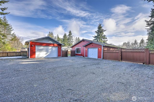 302 S Seventh Avenue, Port Hadlock, WA 98339