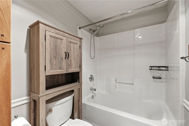 302 S Seventh Avenue, Port Hadlock, WA 98339