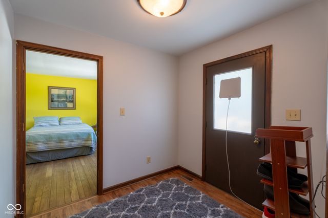 9888 Chestnut Lane, Indianapolis, IN 46239