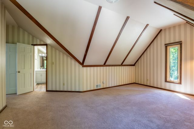 9888 Chestnut Lane, Indianapolis, IN 46239