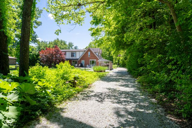 9888 Chestnut Lane, Indianapolis, IN 46239