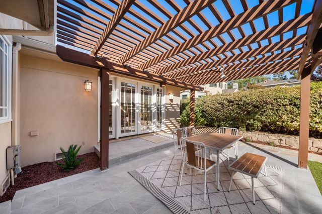 23666 Black Oak Way, Cupertino, CA 95014