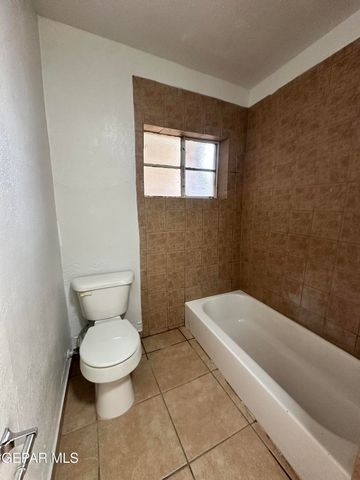 152 ELVIRA Way, El Paso, TX 79922