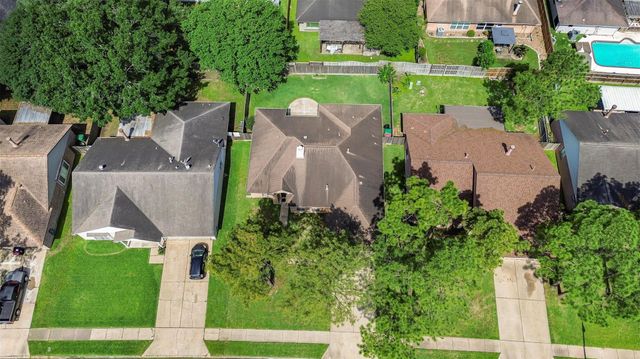 7015 Yardley Drive, Katy, TX 77494