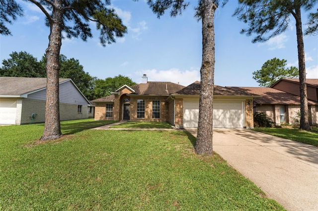 7015 Yardley Drive, Katy, TX 77494