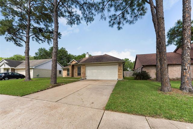 7015 Yardley Drive, Katy, TX 77494