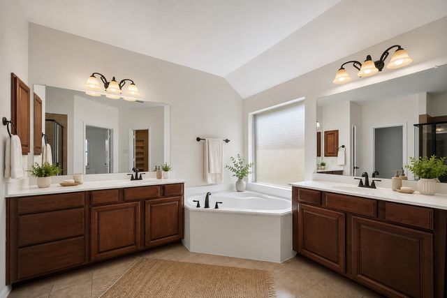 2360 Collin Drive, Grand Prairie, TX 75052