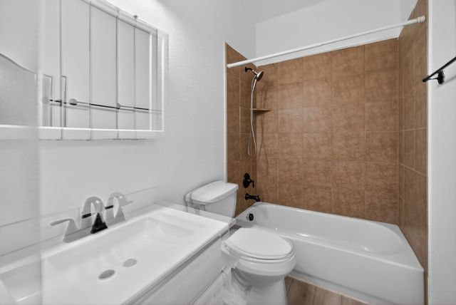 2360 Collin Drive, Grand Prairie, TX 75052