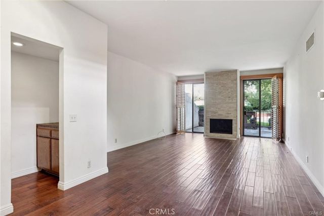 3213 La Encina Way 28, Pasadena, CA 91107