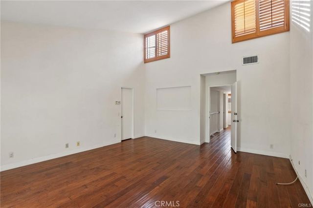 3213 La Encina Way 28, Pasadena, CA 91107