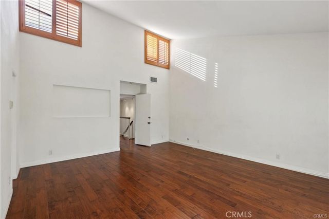 3213 La Encina Way 28, Pasadena, CA 91107