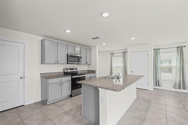 2804 ROCK SOUND STREET, Bradenton, FL 34208