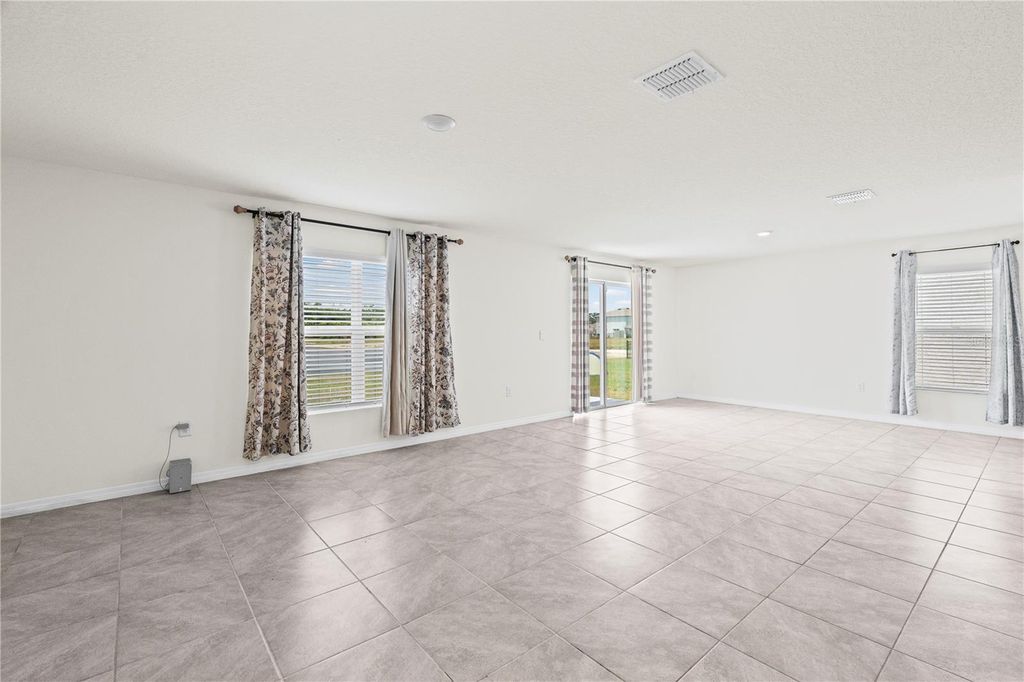 Image 11 of property listing at 2804 ROCK SOUND STREET, Bradenton, FL 34208