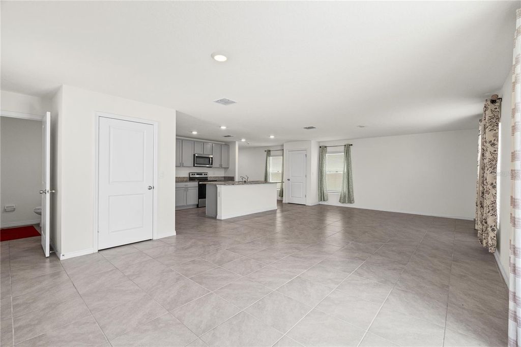 Image 13 of property listing at 2804 ROCK SOUND STREET, Bradenton, FL 34208