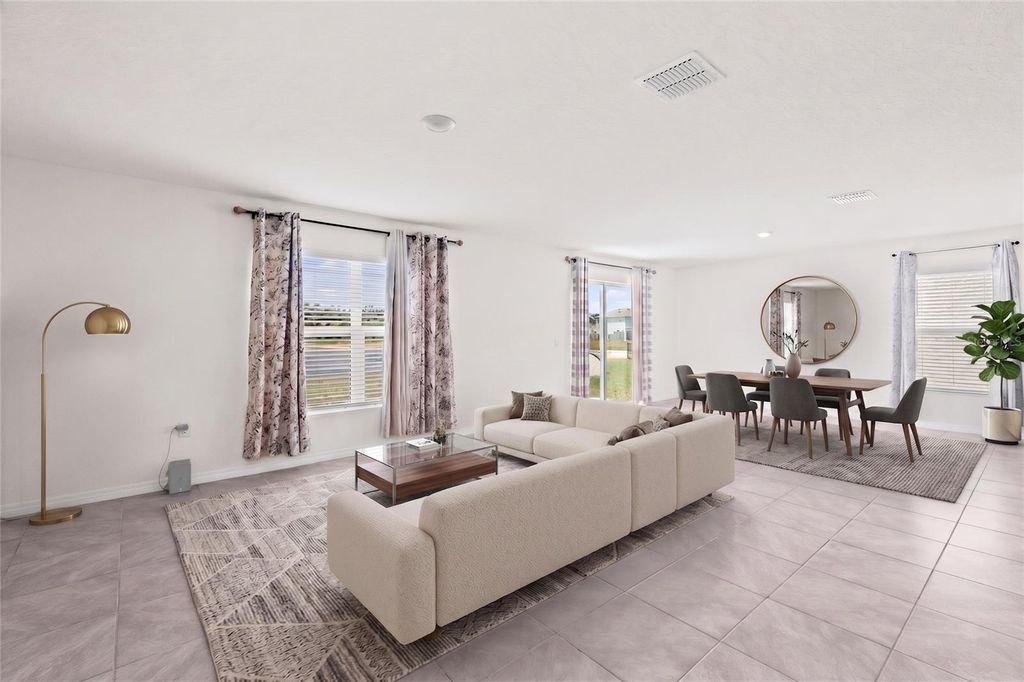 Image 10 of property listing at 2804 ROCK SOUND STREET, Bradenton, FL 34208