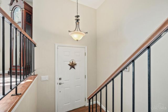 5158 Dundas Drive, Delhi Twp, OH 45238
